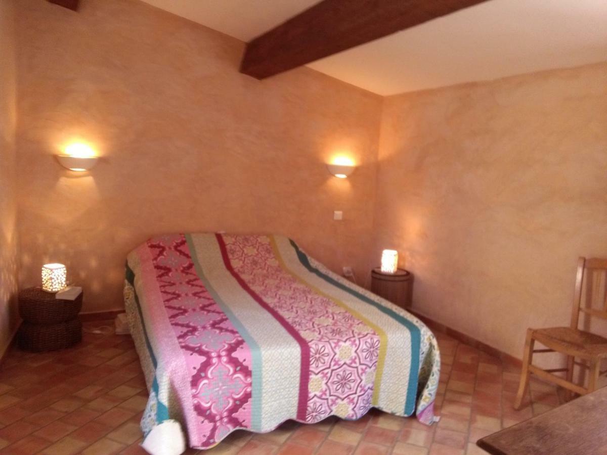 La Maison Derriere La Fontaine Buis-les-Baronnies Exterior foto