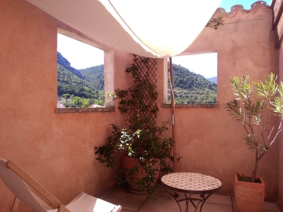 La Maison Derriere La Fontaine Buis-les-Baronnies Exterior foto